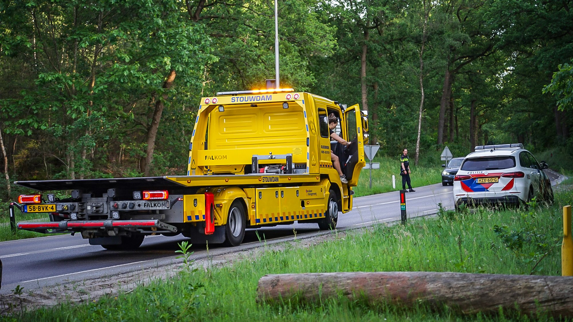 2 aanrijdingen op de Elspeterweg in Nunspeet